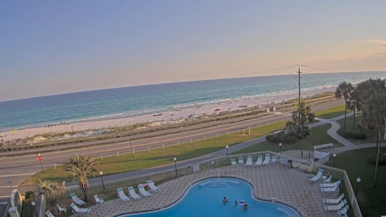 Maravilla Miramar Beach Cam | Florida | Live Video