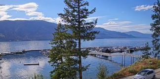 Mckinley Beach Kelowna, Bc, Canada | Live Webcam Video