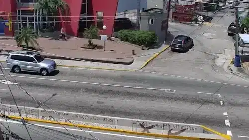 Barbican Square | Kingston, Jamaica | Live Cam Video