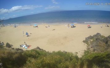 Charley Young Beach Webcam - Kihei, Maui, Hawaii - Video