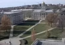 University Of iowa Pentacrest Webcam - Iowa City - Video