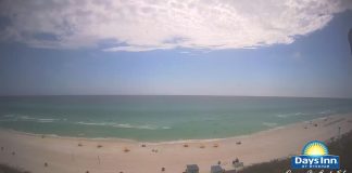 Days Inn Panama City Beach Webcam - Florida