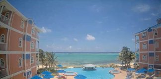 Live Webcam The Genevieve - East End, Cayman Islands
