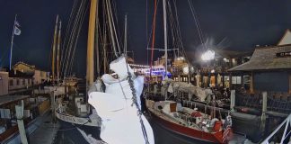 Bowen's Wharf Webcam - Newport, Rhode Island, Usa