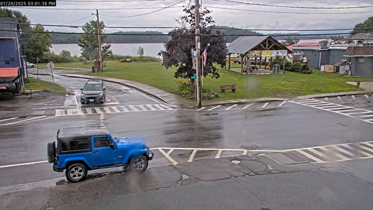 Island Pond Live Webcam – Brighton, Essex County, Vermont