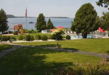 Live Webcam Bay Shore Inn - Sturgeon Bay, Wisconsin