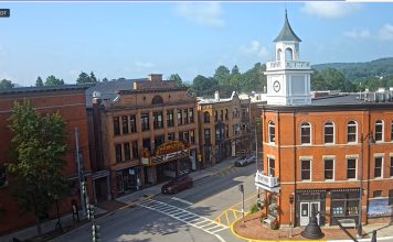 Live Webcam Hamilton, Ny - Downtown