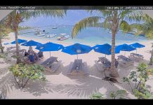 Live Webcam Honeymoon Beach - St John, Usvi