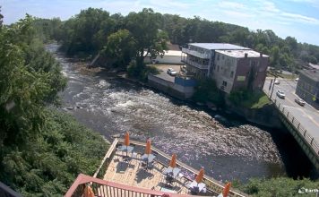 Live Webcam Salmon River - Pulaski, New York
