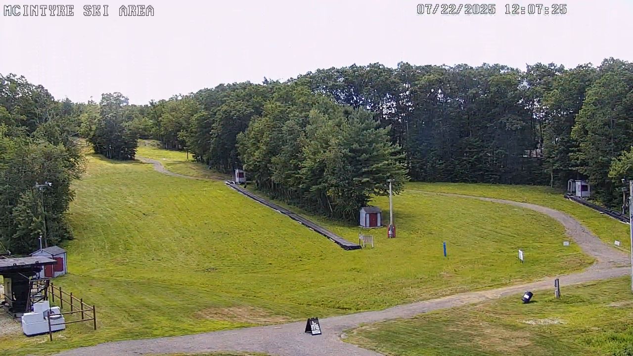 Mcintyre Ski Area Live Webcam – Manchester, NH