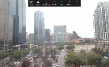 Live Webcam Eau Claire, Calgary, Canada