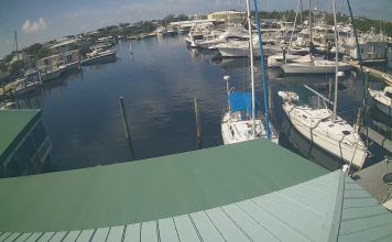 Live Webcam Pilot House Marina - Key Largo, Florida Keys