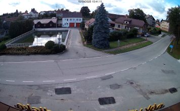 Live Webcam Chrášťany, Czech Republic