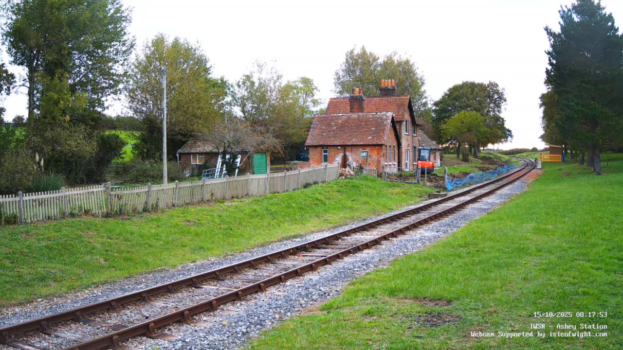 Ashey Station Live Webcam – Isle of Wight, England, UK