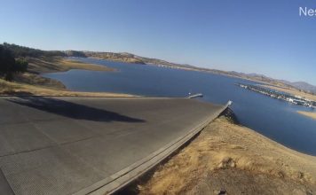 Don Pedro Lake Live Webcam - La Grange, California