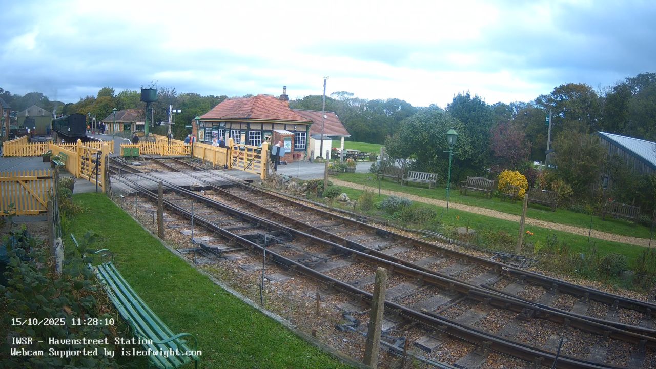 Havenstreet Station Live Webcam – Isle of Wight, England